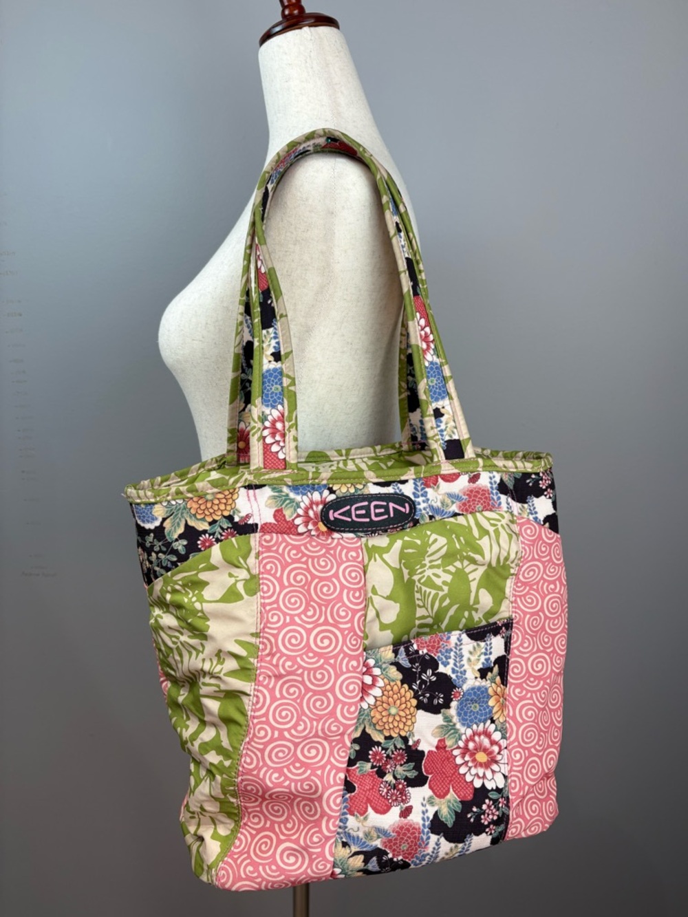 Keen Transport Tote Bag Patchwork Quilted Canvas Interior